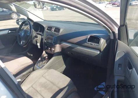 2010 Volkswagen Golf Tdi z USA, uszkodzony, nr VIN WVWDM7AJ2AW349374